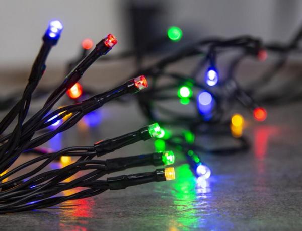 Reaz MagicHome Vianoce Ceibo, 192 LED multicolor, 8 funkci, asova, 3xAA, AKCIA 246